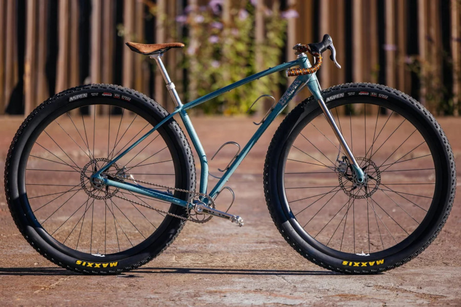 The BITCHN 32 inch wheel gravel bike