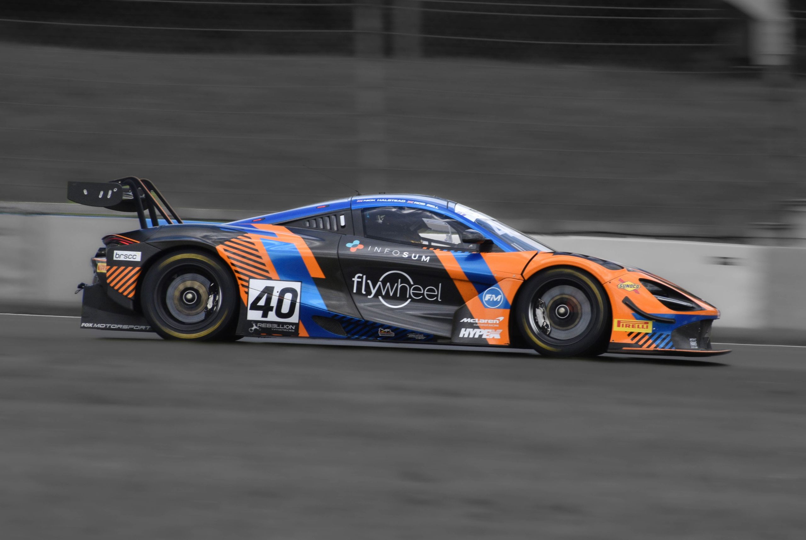 5 Useful Tips for Improving Your Racing Skills